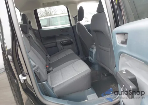 2025 Ford Maverick Xlt z USA, uszkodzony, nr VIN 3FTTW8JA5SRA36092